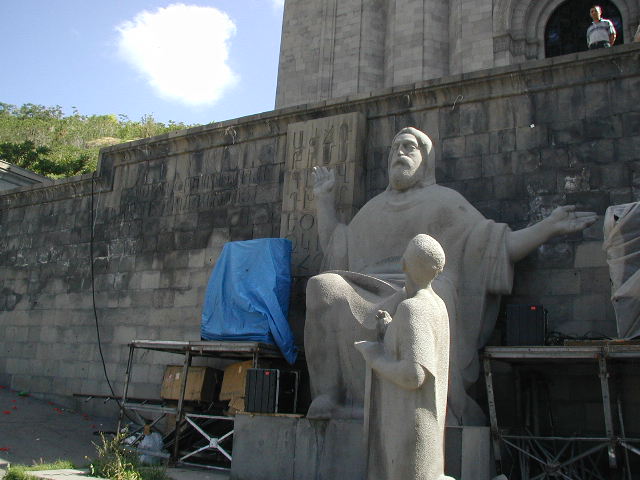 statue of mesrop mashtots